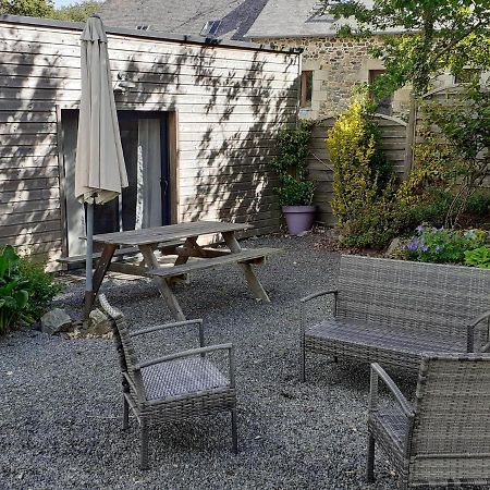 Breton Stone House In Saint Gilles Les Bois Villa ภายนอก รูปภาพ